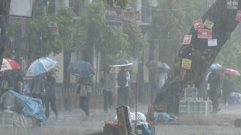 সারাদেশে টানা ৩ দিন বৃষ্টির সম্ভাবনা