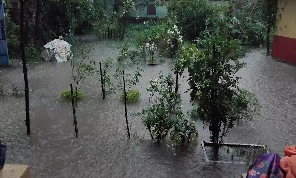 বন্যাকবিলত সুনামগঞ্জে ঈদের আনন্দ মাটি