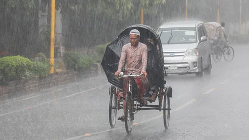 ঢাকাসহ সব বিভাগে হালকা থেকে মাঝারি বৃষ্টিপাতের সম্ভাবনা