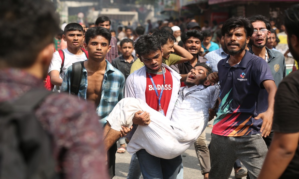 নিহতদের জন্যও শেখ হাসিনাকে কাঁদতে বললেন তসলিমা নাসরিন