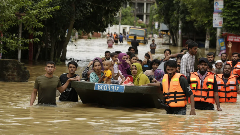 বন্যায় মৃত বেড়ে ৩১