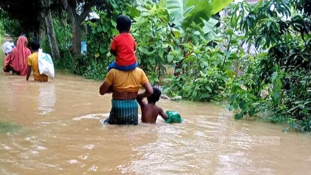 বন্যায় মৃতের সংখ্যা একলাফে বেড়ে ৫২