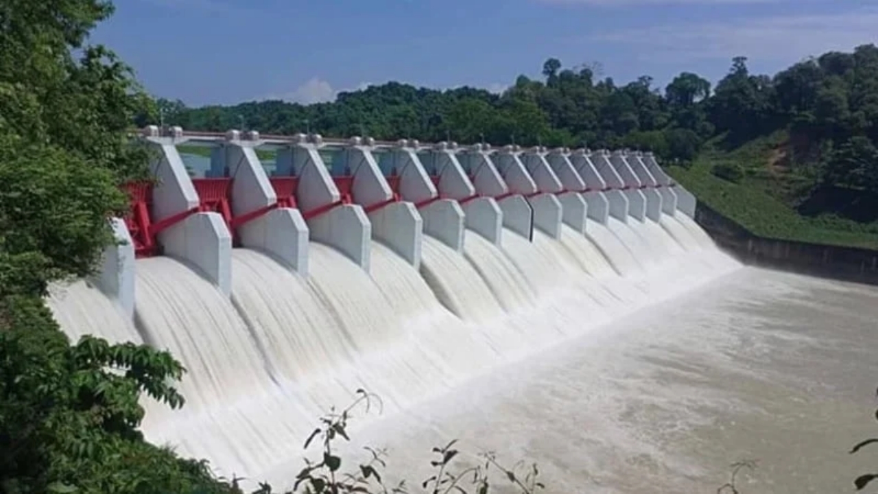 ফের খুলে দেওয়া হলো কাপ্তাই বাঁধের ১৬টি জলকপাট