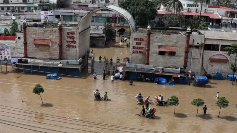 ৭৫০ কোটি টাকা ব্যয়ের পরও ডুবছে ঢাকা