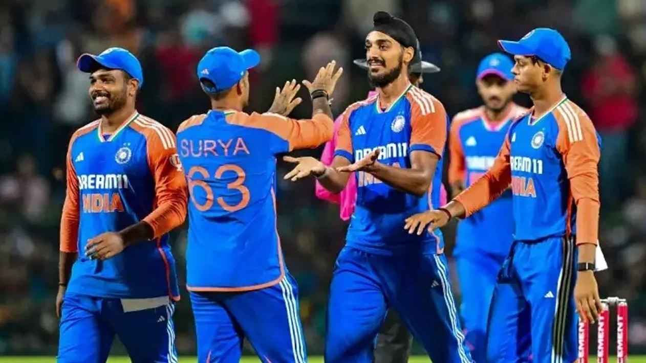 চমক রেখে বাংলাদেশের বিপক্ষে দল ঘোষণা ভারতের