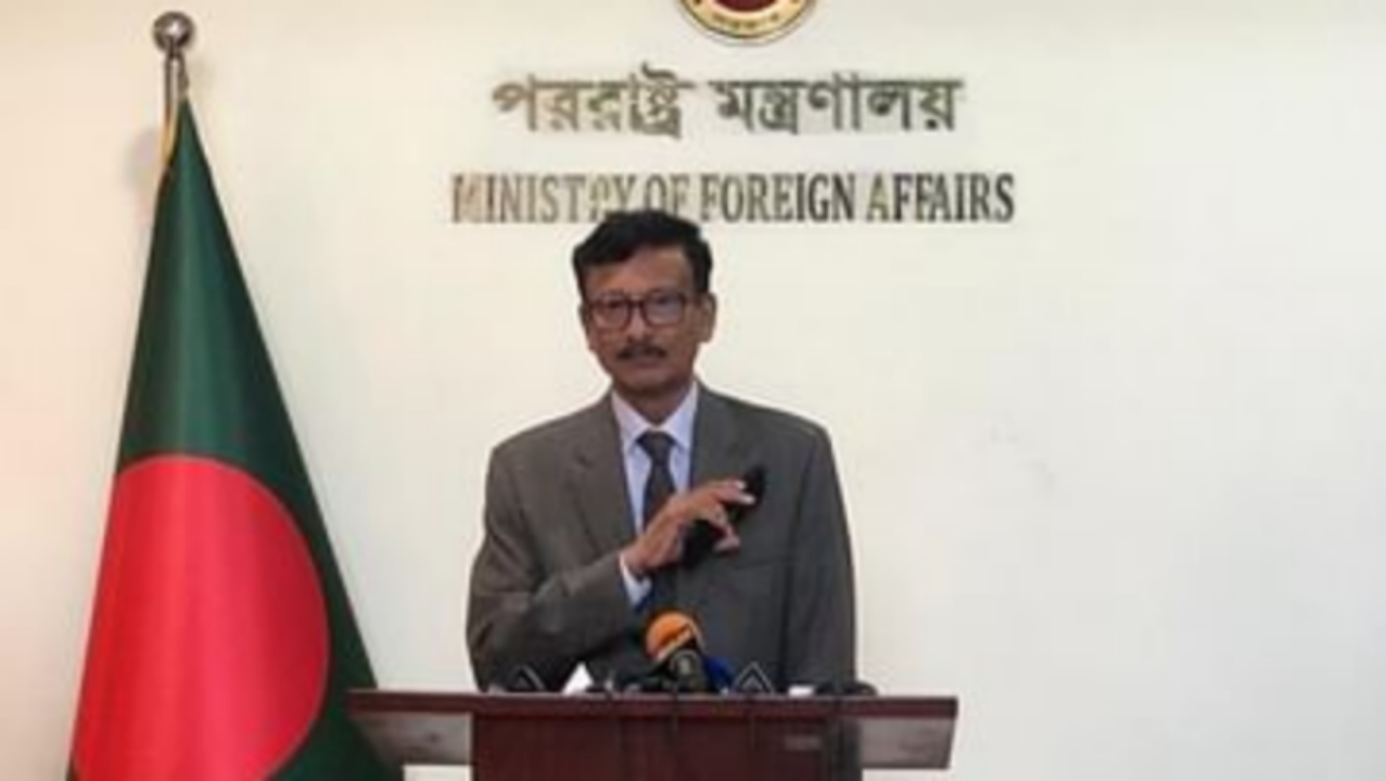 শেখ হাসিনার অবস্থান জানে না সরকার: পররাষ্ট্র উপদেষ্টা