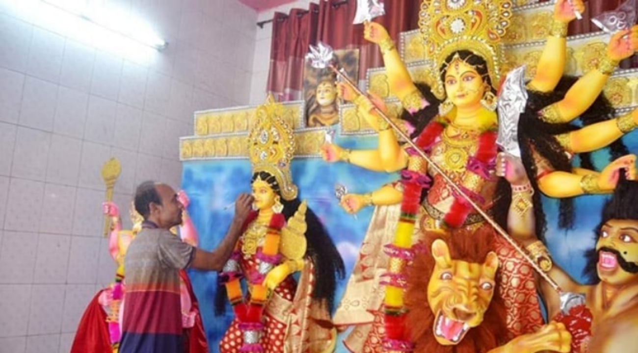 দুর্গাপূজার ছুটি একদিন বাড়ছে