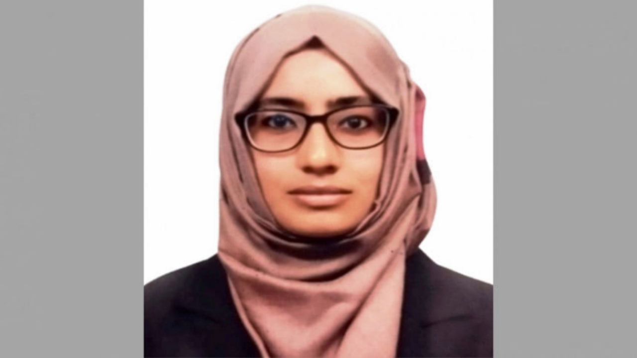 বরখাস্ত নির্বাহী ম্যাজিস্ট্রেট তাপসীর বিরুদ্ধে মামলা