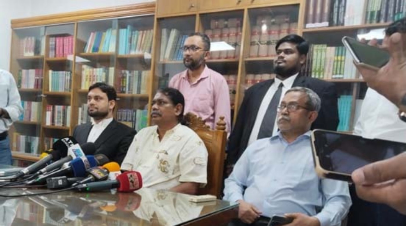 হাসিনাসহ ১১ জনের বিরুদ্ধে গুমের শিকার সাবেক সেনা কর্মকর্তা হাসিনুরের অভিযোগ