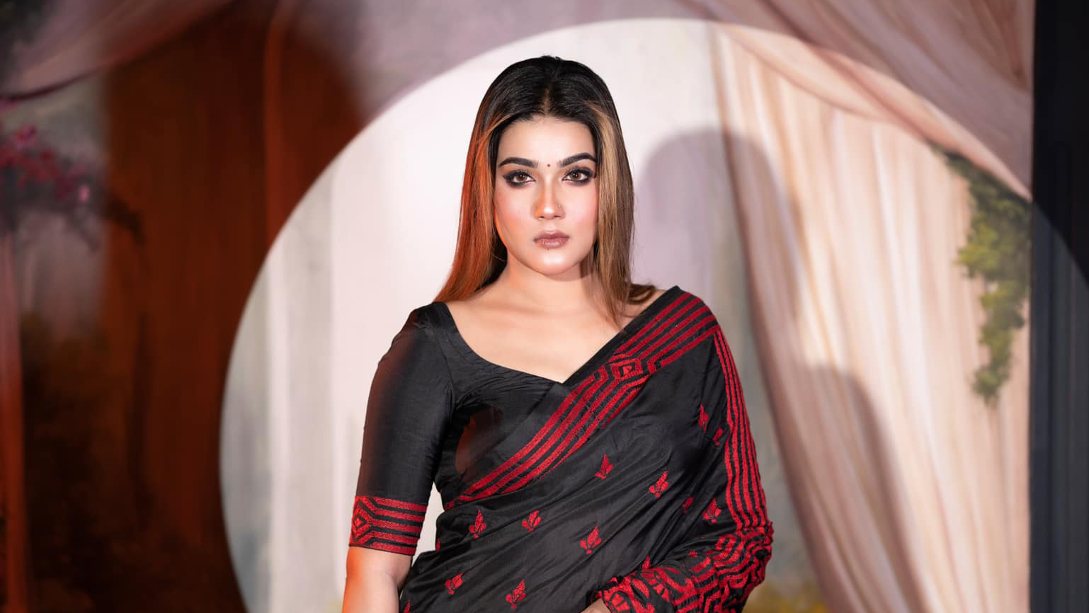 কাকে থাপ্পড় মারতে চান মাহি?