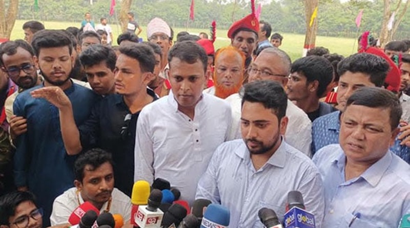 পতিত ফ্যাসিবাদ অনলাইনে শক্তি প্রদর্শন করছে: উপদেষ্টা নাহিদ