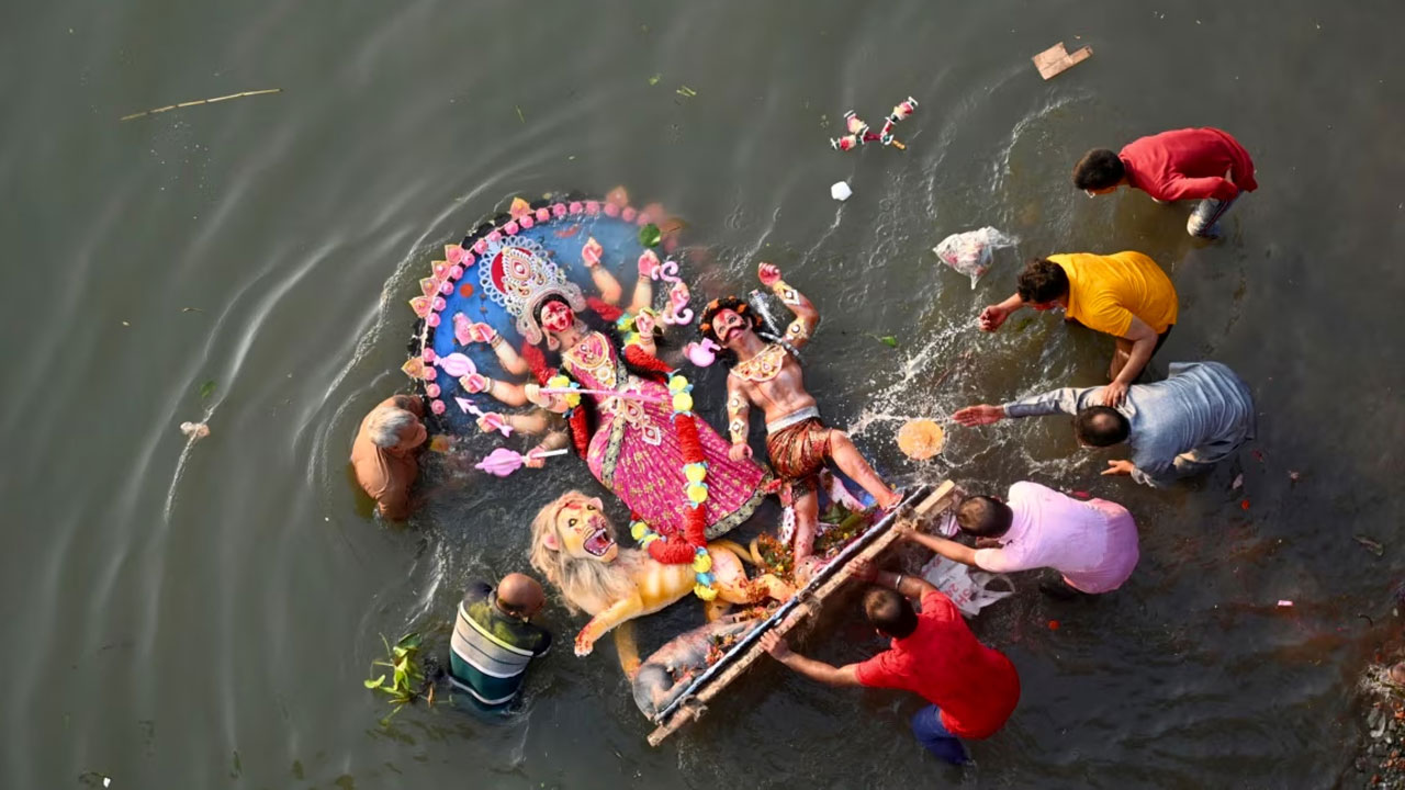 প্রতিমা বিসর্জনে নিরাপত্তায় থাকবে সোয়াট-বোম ডিসপোজাল ইউনিট