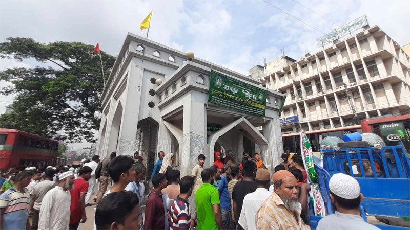 মাজারপন্থী ও ইসলামপন্থীরা মিলেই ভেঙেছে