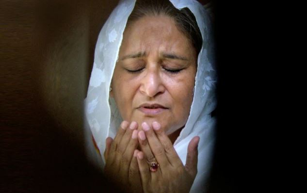 শেখ হাসিনাসহ ৪৬ জনের পরোয়ানা আইজিপির কাছে : চিফ প্রসিকিউটর