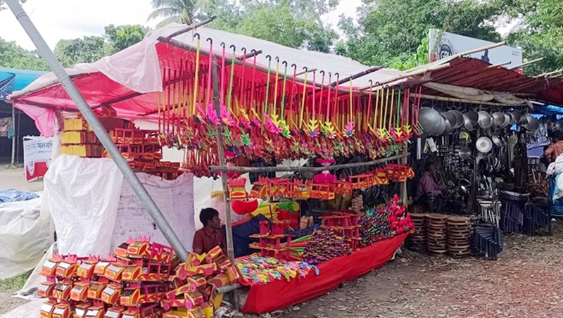 কুন্ডুবাড়ির মেলা বন্ধের খবরটি গুজব