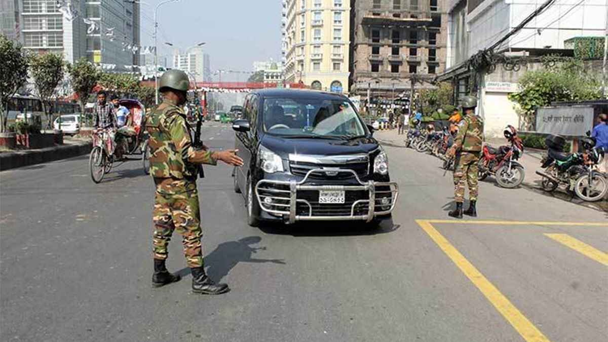 আরও ৬০ দিন বাড়ল সশস্ত্র বাহিনীর ম্যাজিস্ট্রেসি ক্ষমতা