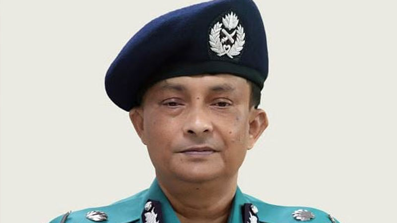 স্ত্রীসহ সাবেক ডিএমপি কমিশনার ফারুকের দেশত্যাগে নিষেধাজ্ঞা