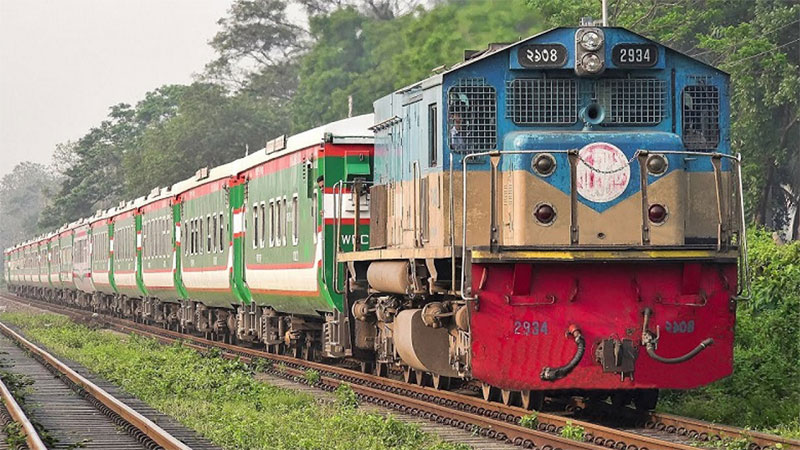 ঈদে ট্রেনের অগ্রিম টিকিট বিক্রি শুরু