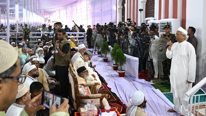 জাতীয় ঐক্য অটুট রাখার আহ্বান প্রধান উপদেষ্টার