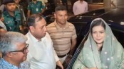 হাসপাতালে অসুস্থ মায়ের সঙ্গে দেখা করলেন জোবাইদা রহমান