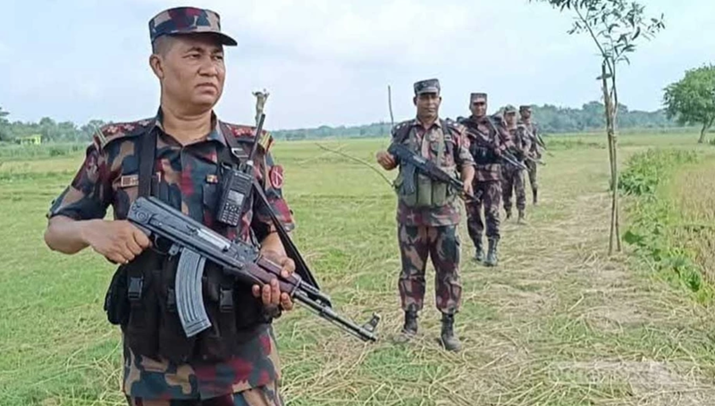 সীমান্তে ফের পুশ-ইনের চেষ্টা, স্থানীয়দের নিয়ে বিএসএফকে রুখে দিল বিজিবি