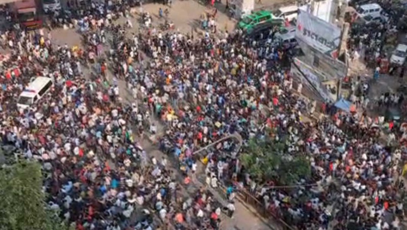 সাম্য হত্যার বিচার দাবিতে ছাত্রদলের শাহবাগ অবরোধ, যান চলাচল বন্ধ