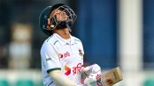 ইনিংস ব্যবধানে হারের শঙ্কায় বাংলাদেশ