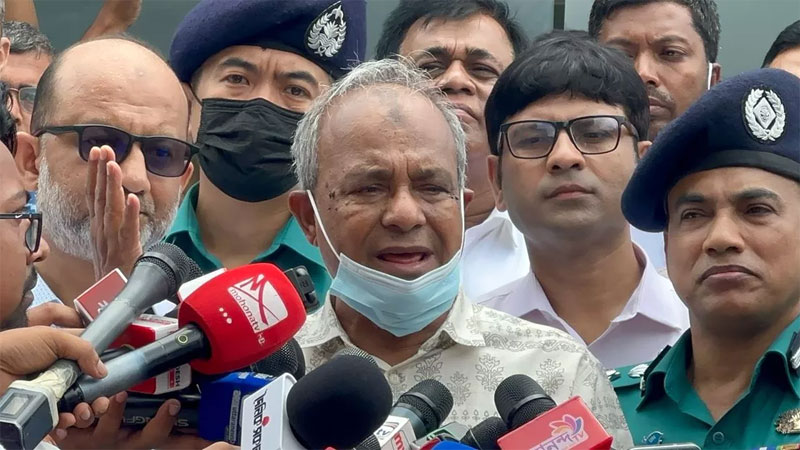 মালয়েশিয়া ফেরত ৩ বাংলাদেশি জঙ্গি নয়: স্বরাষ্ট্র উপদেষ্টা